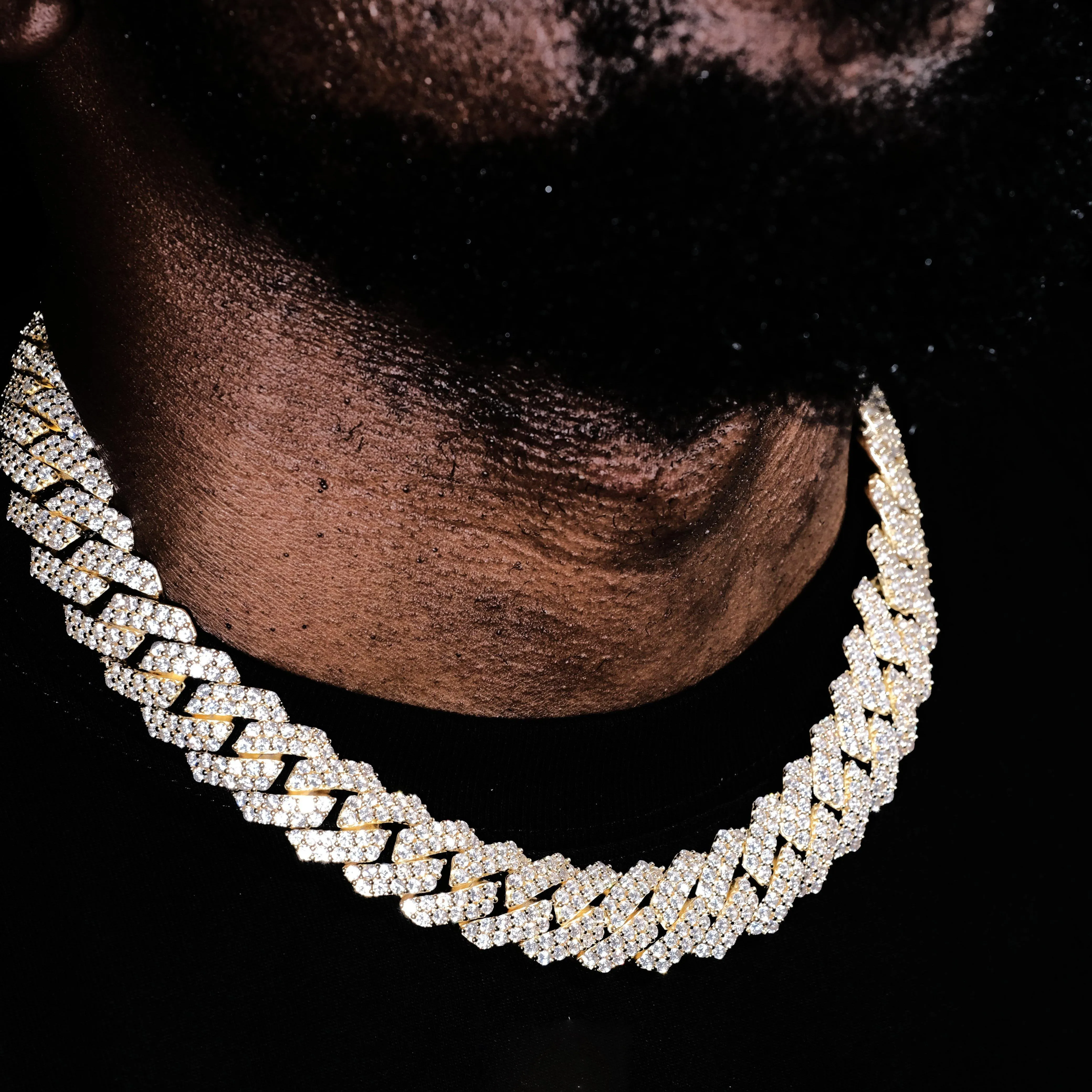 19mm 2-Row Iced Prong Cuban Chain In 18K Gold (Reward)