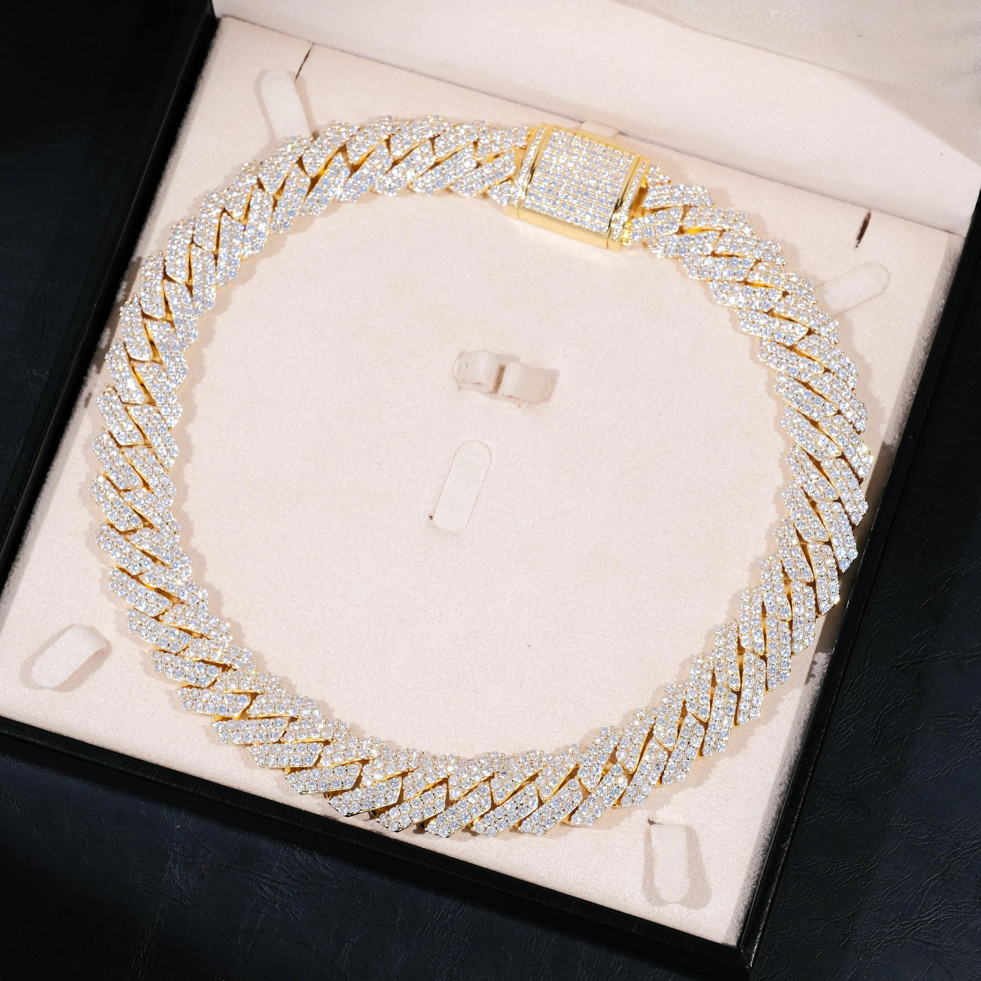 19mm 2-Row Iced Prong Cuban Chain In 18K Gold (Reward)