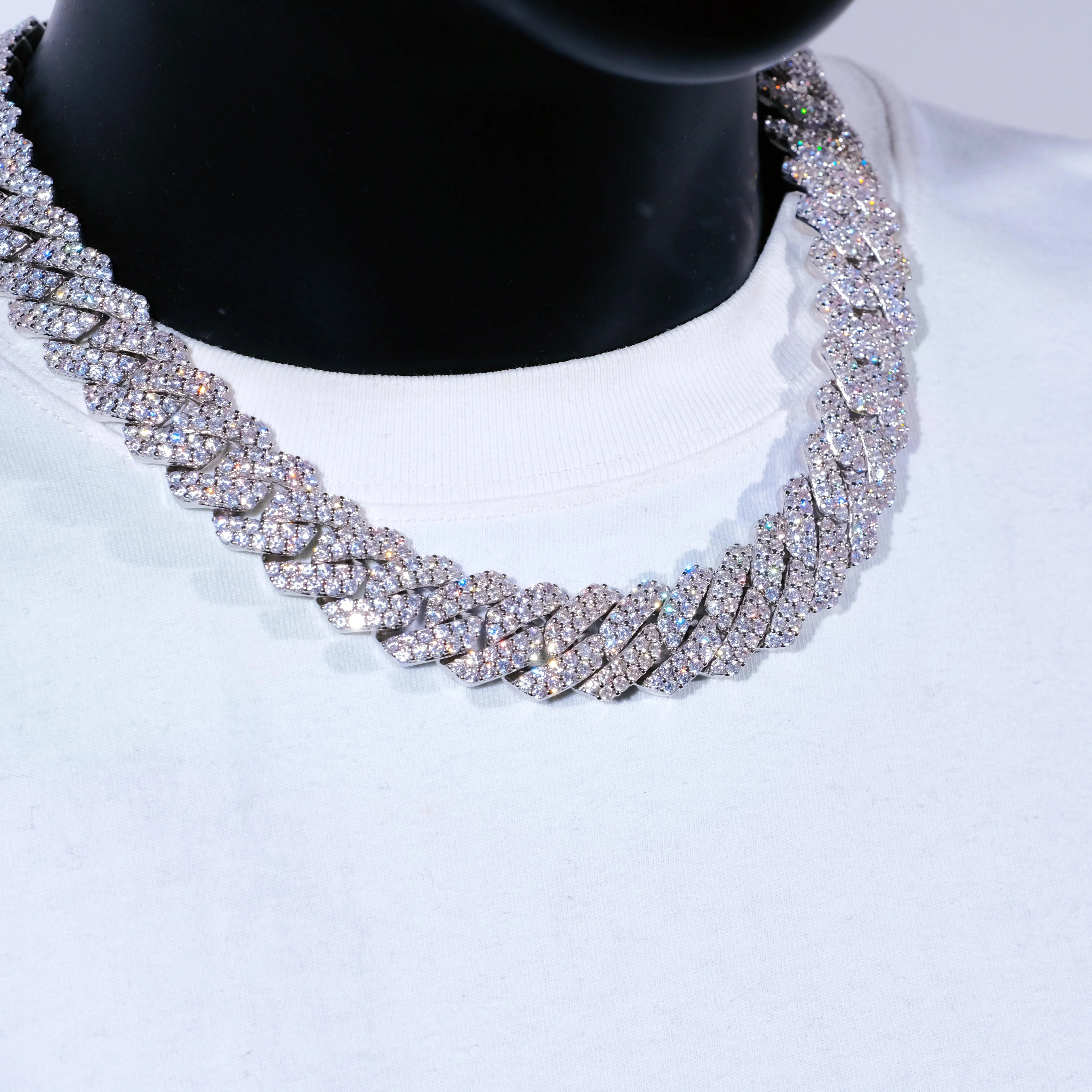 19mm 2-Row Iced Prong Cuban Chain (Reward)