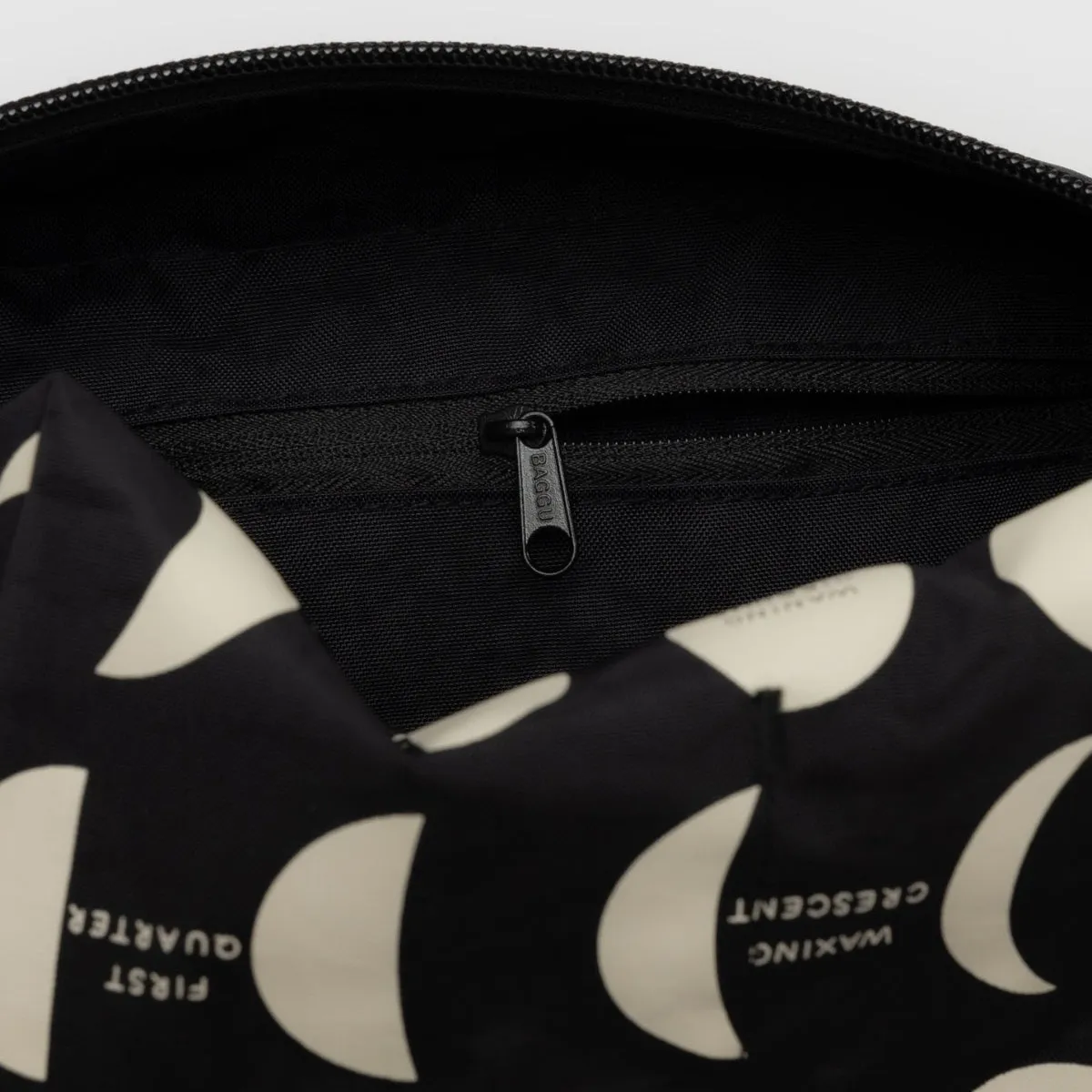 Baggu Dopp Kit in Moon