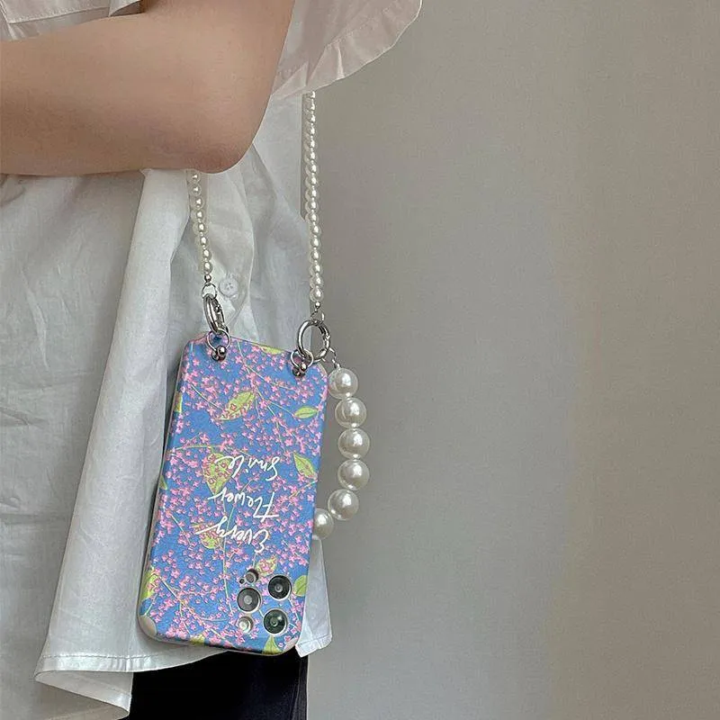 Flower Print Case With Camellia Pearl Bracelet