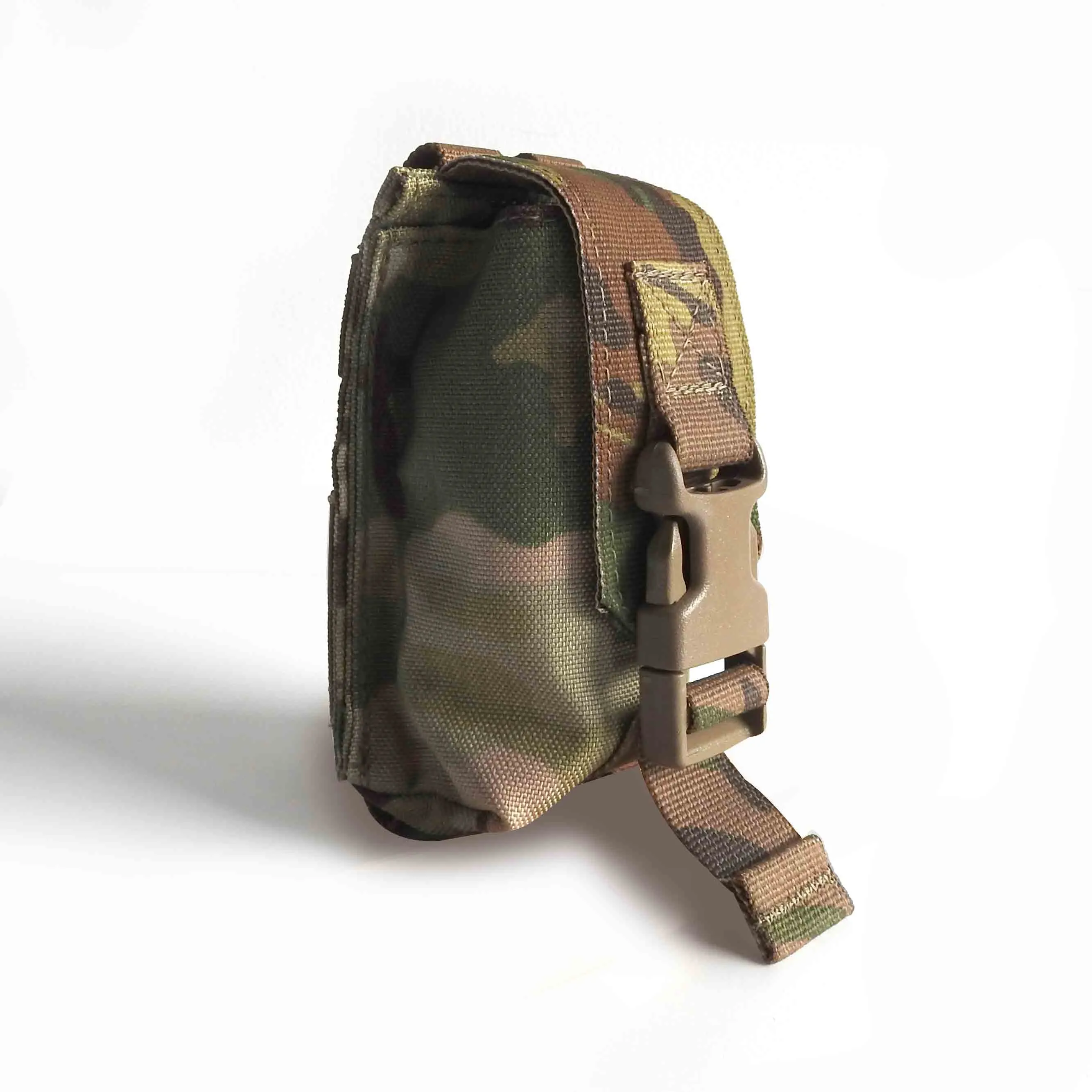 TwinNeedle Smoke Grenade Pouch