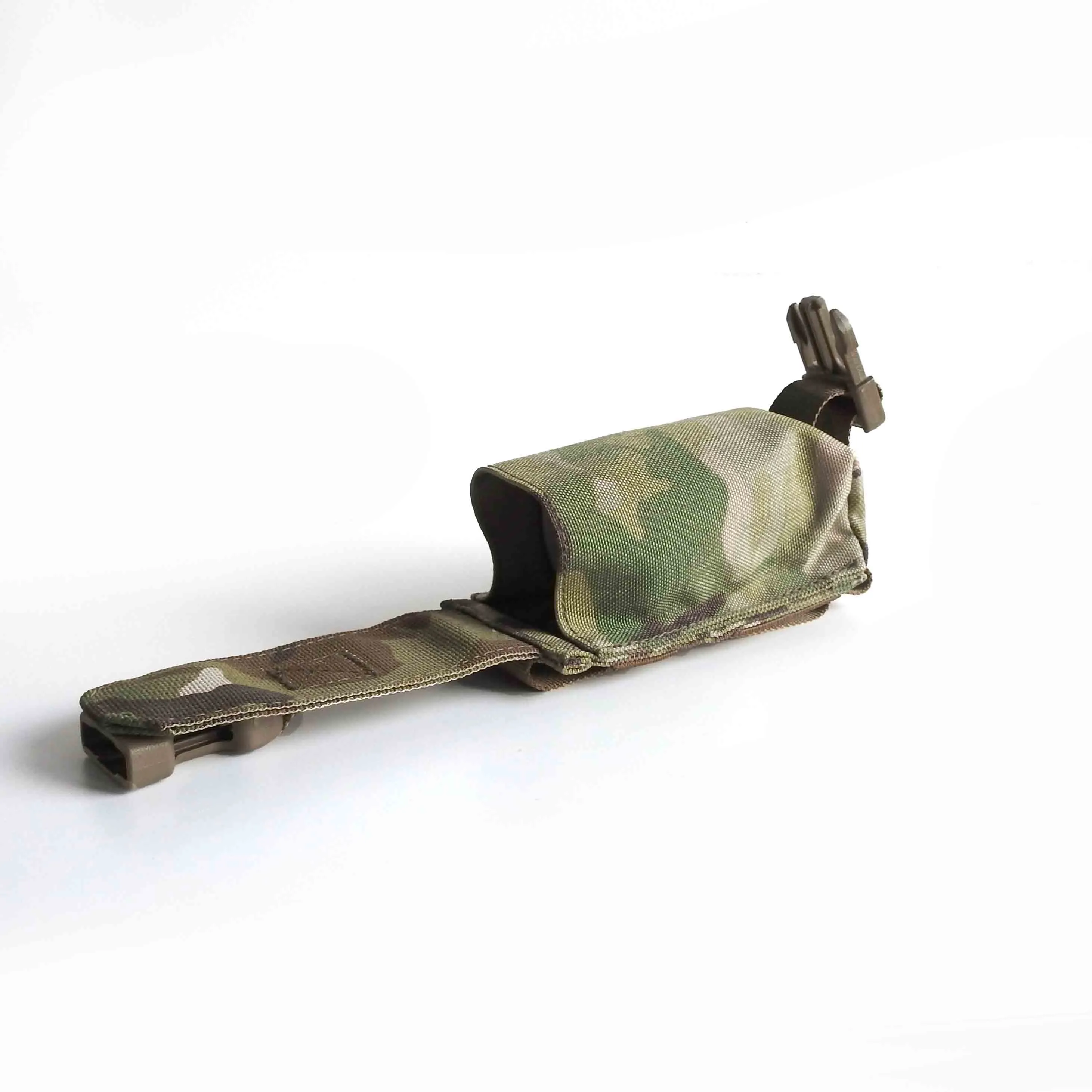 TwinNeedle Smoke Grenade Pouch