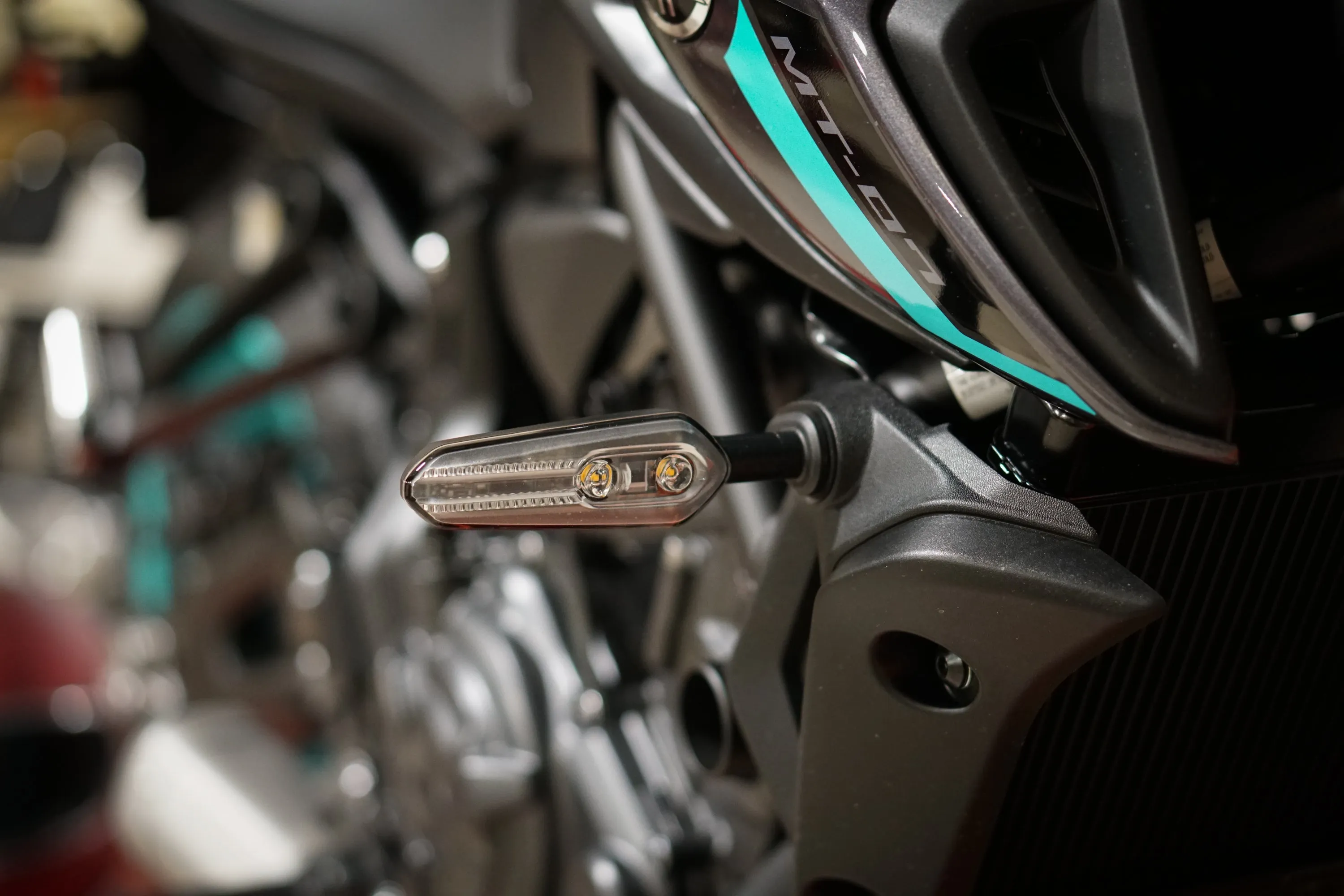 Yamaha MT-07 (FZ-07) Front Machined Turn Signal Plate Adapter Kits 2014-2025